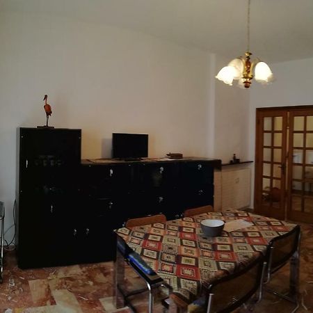 레반토 Casa Thea Codice Citra Zero Undici Zero Diciassette Lt 0633 아파트 외부 사진